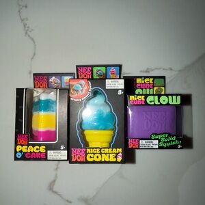 NeeDoh bundle! Peace of cake, nice cream cone, nice cube glow